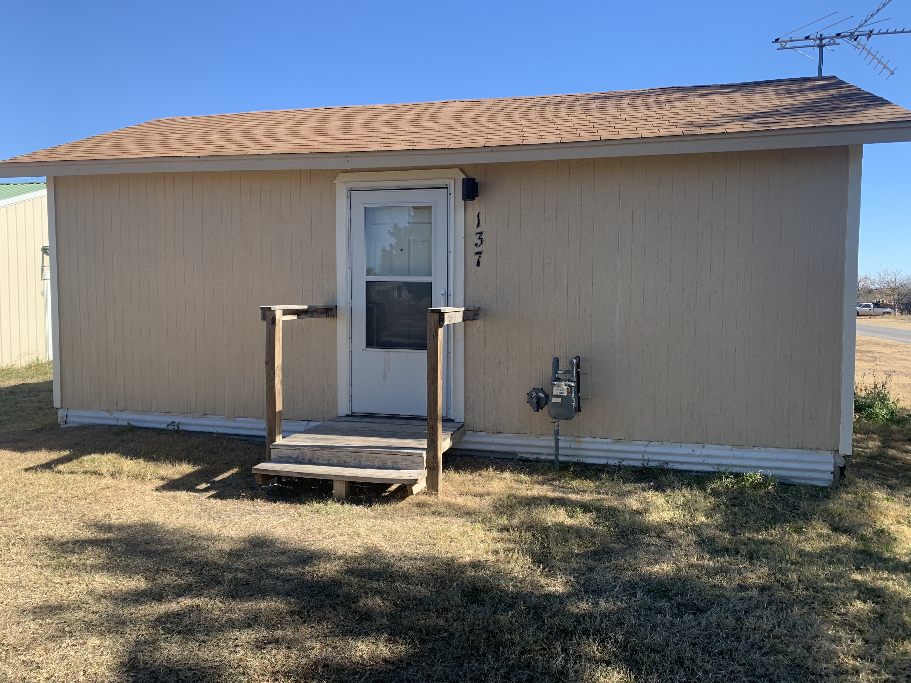 137 Hillside Road