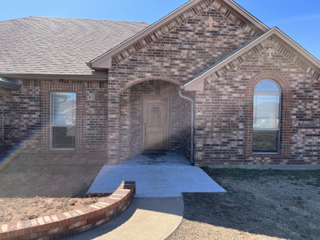 394 Northeast Simmons Circle