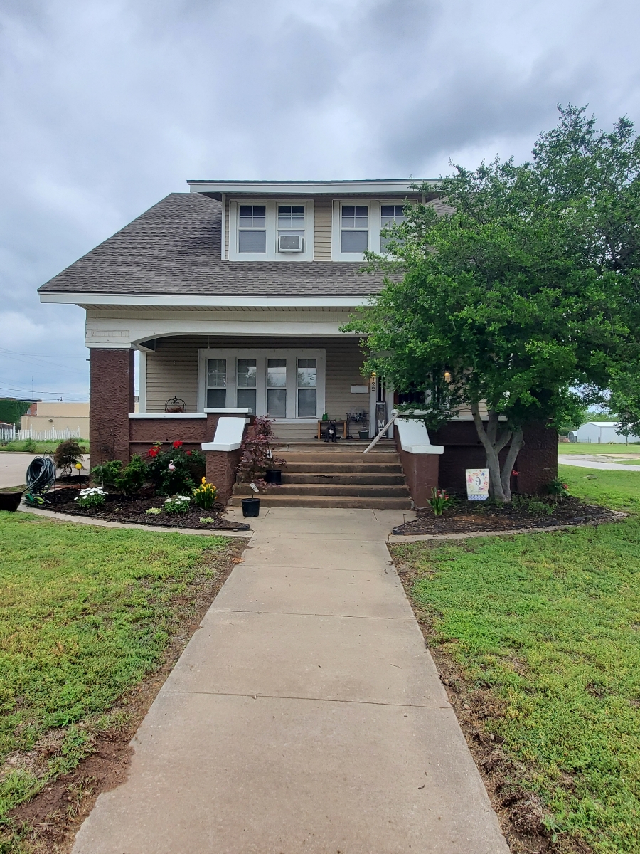 Property main image