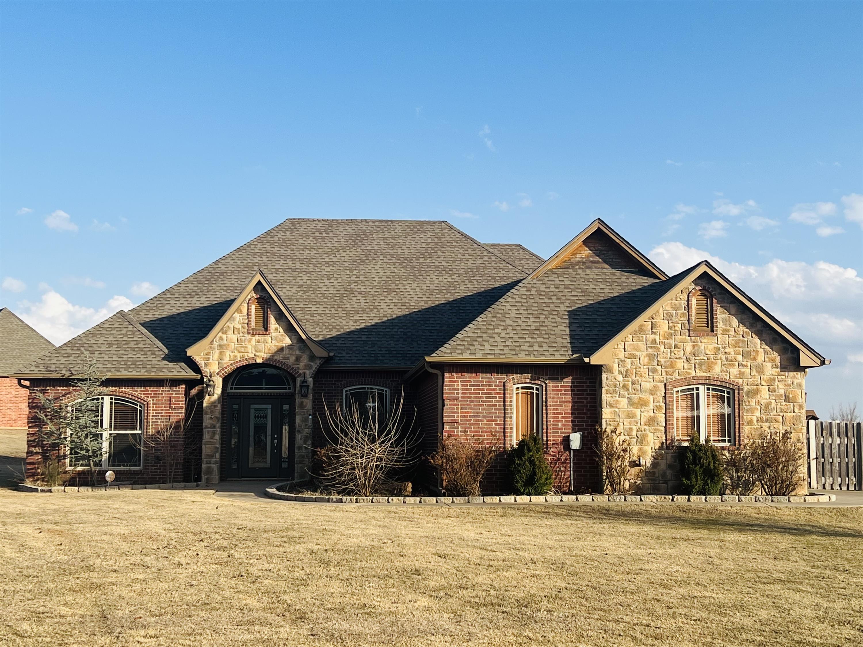 1004 Waverly Way